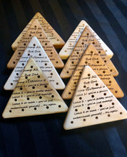 Load image into Gallery viewer, Triangle Solitaire Game