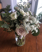 Load image into Gallery viewer, Wedding Flowers
