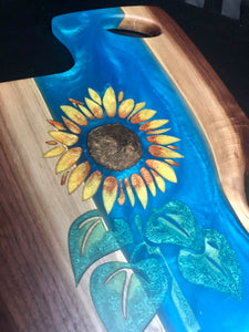 small sunflower charcuterie board