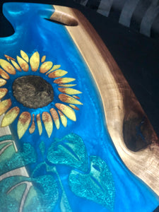 small sunflower charcuterie board