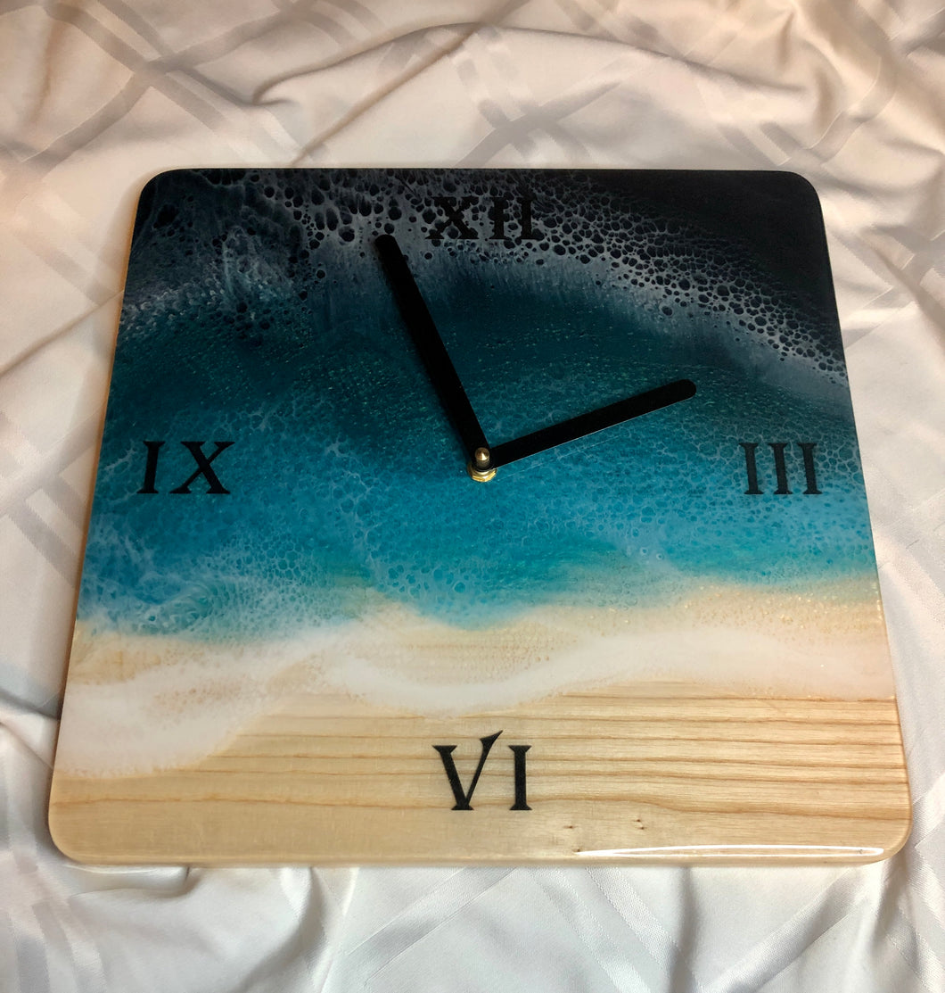 Beach wave clock