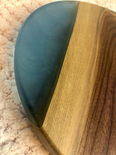 Load image into Gallery viewer, Walnut and Resin Lazy Susan
